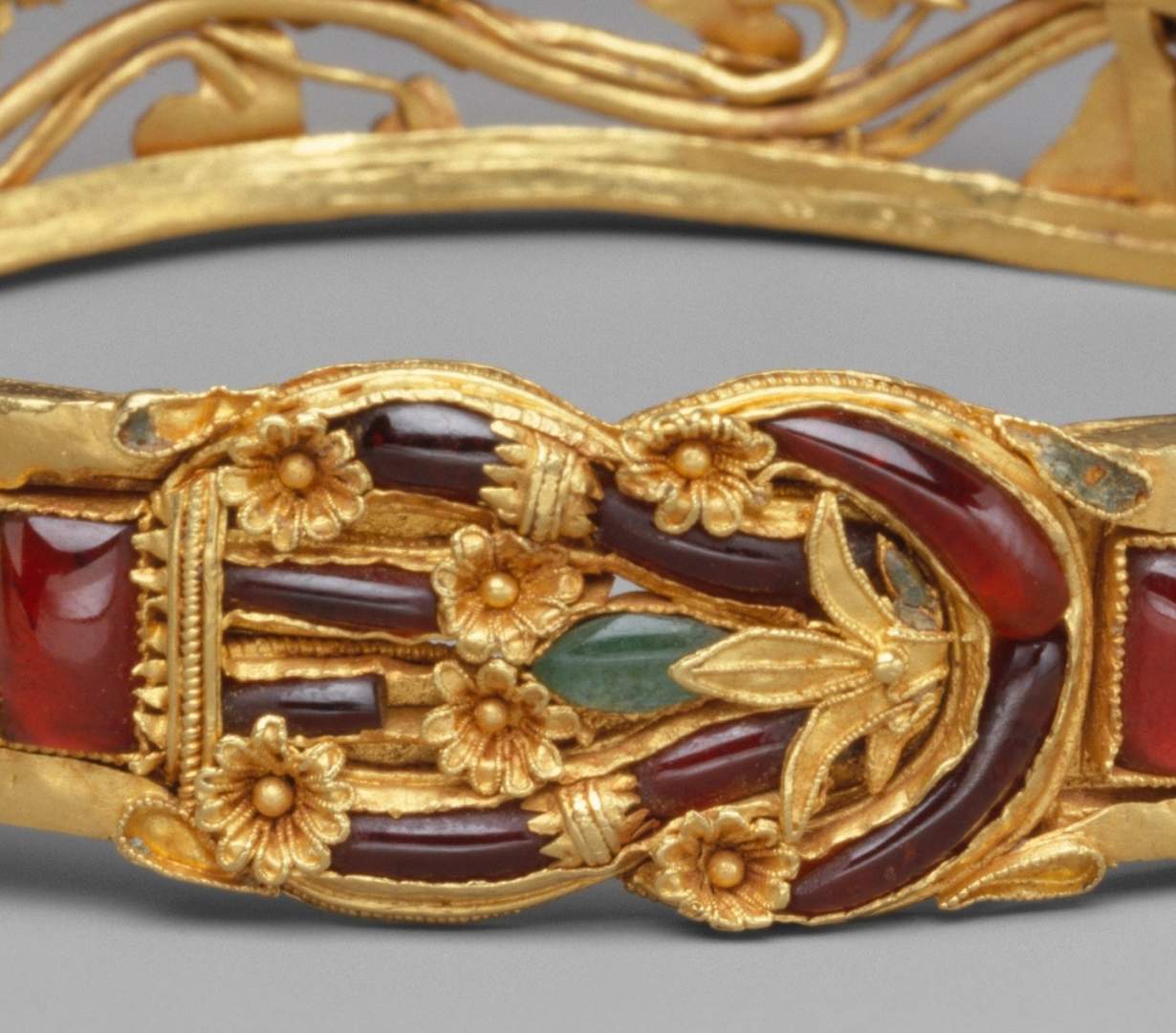 Греческие браслеты (золото, IV В. до н. э.)